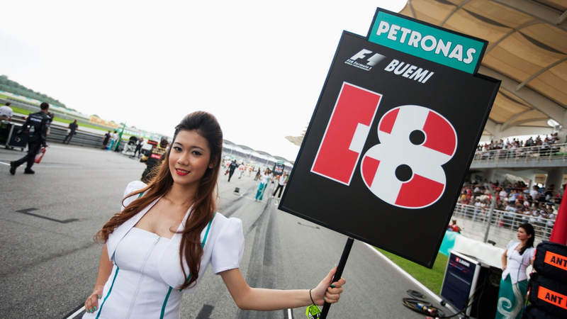 Illustration for article titled Pictures from the 2011 Malaysian Grand Prix